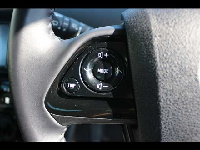 TOYOTA PRIUS 2021 Image 31