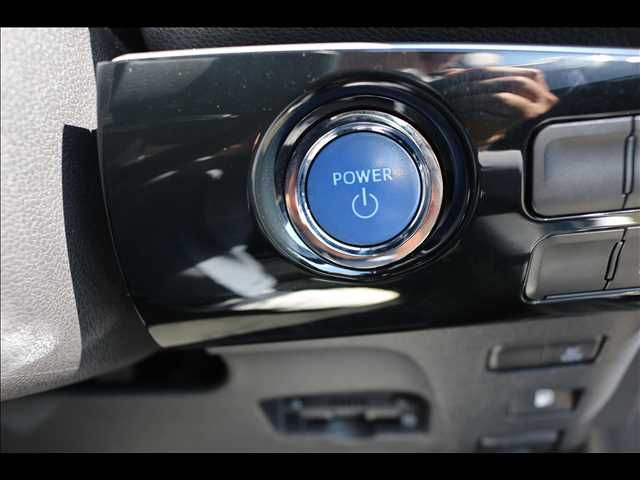 TOYOTA PRIUS 2021 Image 31