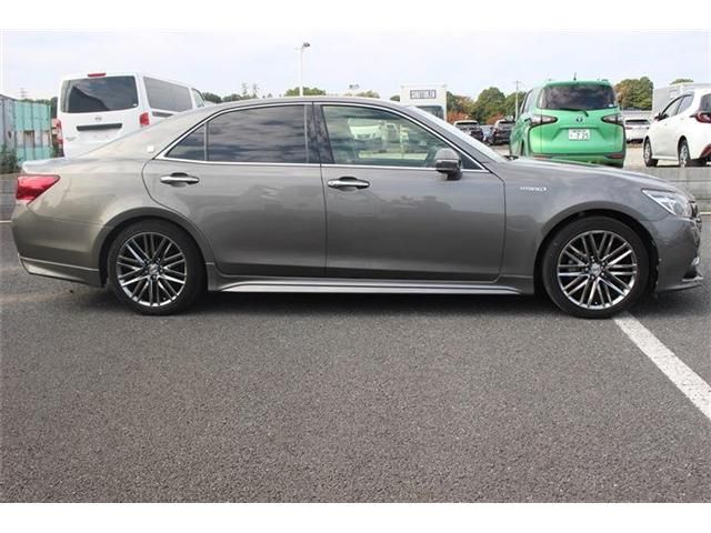 TOYOTA CROWN SEDAN HYBRID 2013 Image 31
