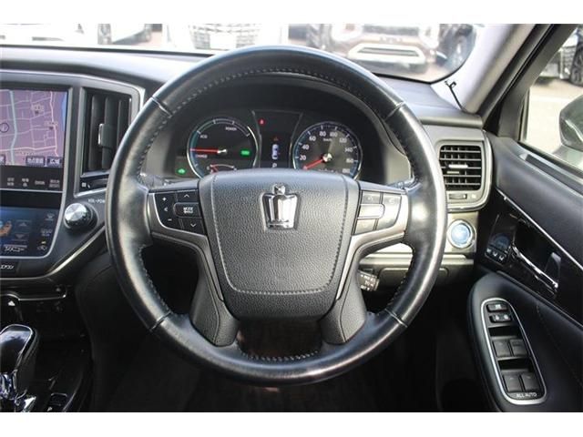 TOYOTA CROWN SEDAN HYBRID 2013 Image 31