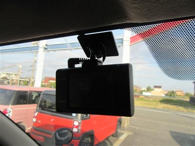 NISSAN NV350 CARAVAN 2020 Image 31