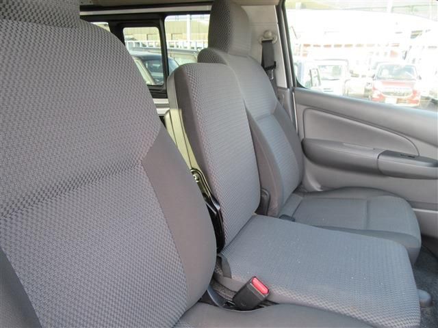 NISSAN NV350 CARAVAN 2020 Image 31