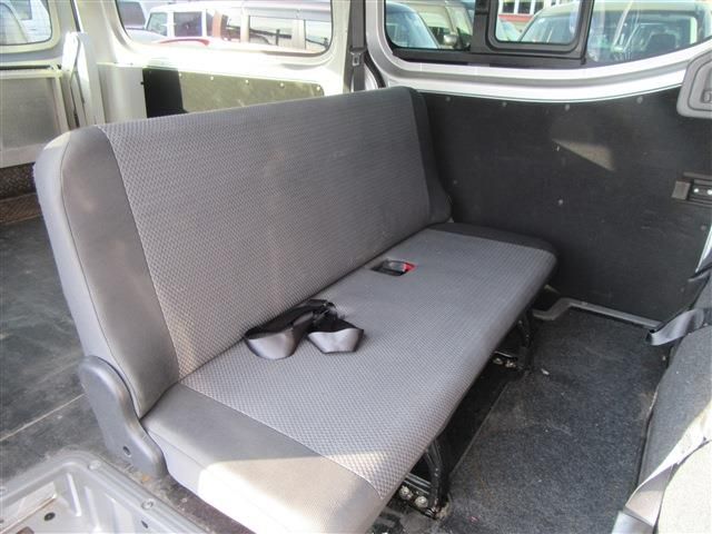 NISSAN NV350 CARAVAN 2020 Image 31