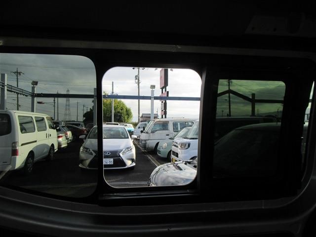 NISSAN NV350 CARAVAN 2020 Image 31