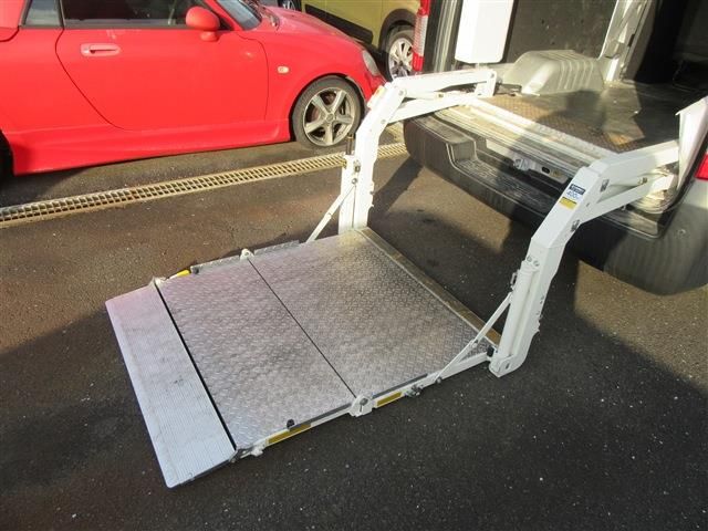 NISSAN NV350 CARAVAN 2020 Image 31