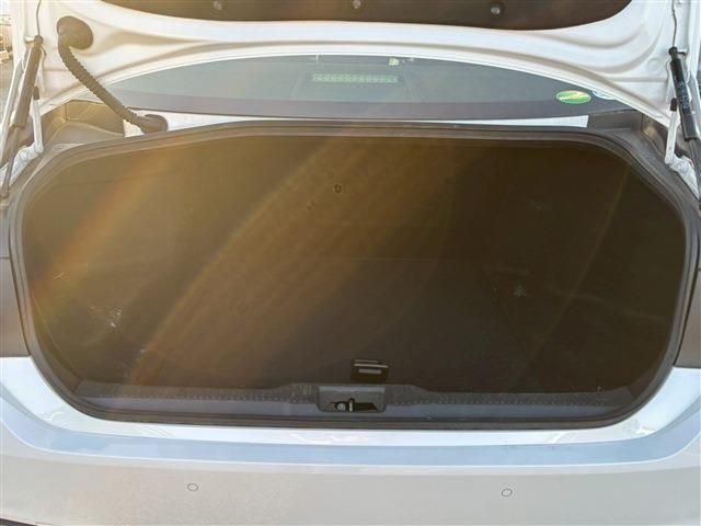 TOYOTA CROWN SEDAN HYBRID 2019 Image 31