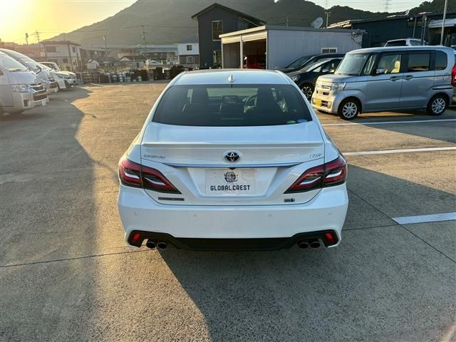 TOYOTA CROWN SEDAN HYBRID 2019 Image 31