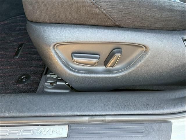 TOYOTA CROWN SEDAN HYBRID 2019 Image 31