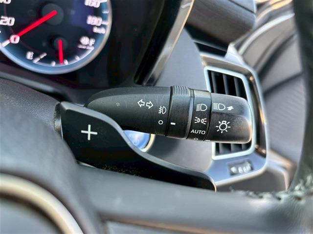 TOYOTA CROWN SEDAN HYBRID 2019 Image 31