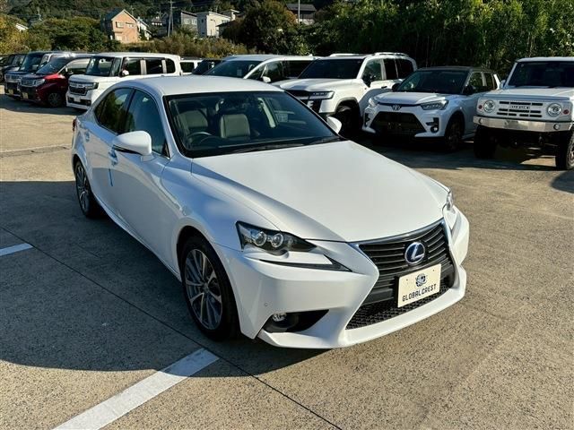 TOYOTA LEXUS IS300H 2014 Image 31