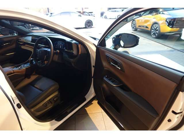 TOYOTA CROWN CROSSOVER 2023 Image 31