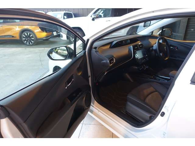 TOYOTA PRIUS PHV 2021 Image 31