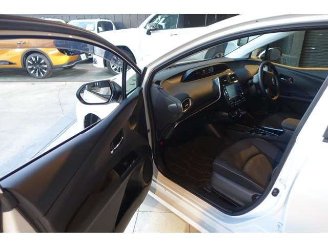 TOYOTA PRIUS PHV 2021 Image 31