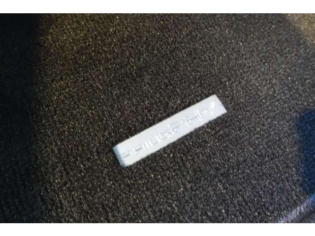 TOYOTA PRIUS PHV 2021 Image 31