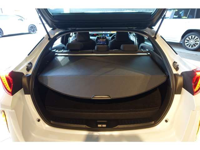 TOYOTA PRIUS PHV 2021 Image 31