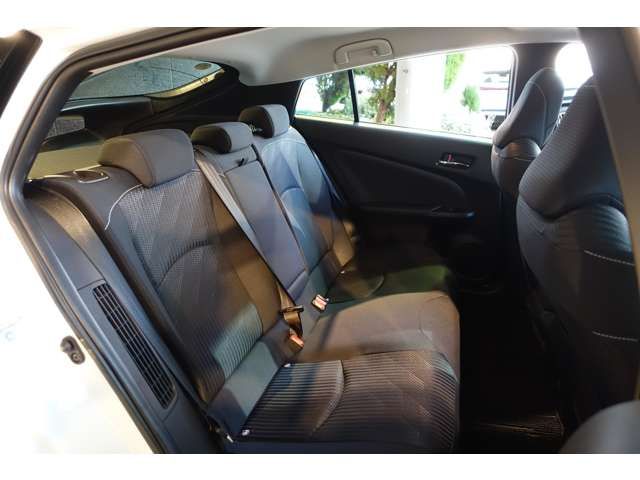 TOYOTA PRIUS PHV 2021 Image 31