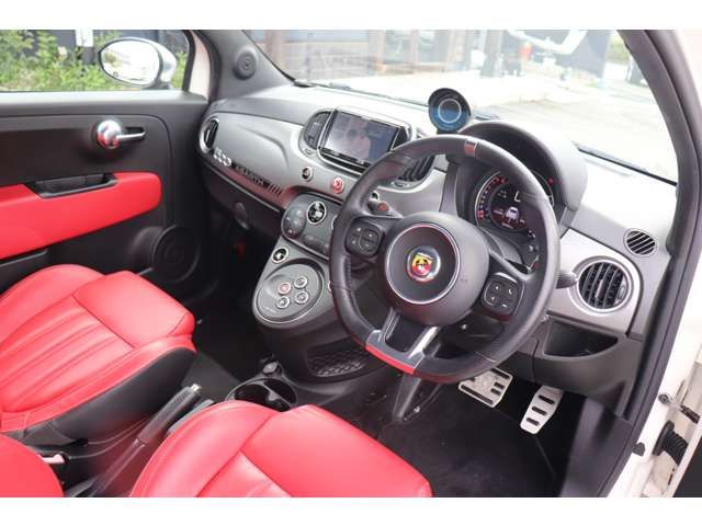 FIAT ABARTH 595 2017 Image 31