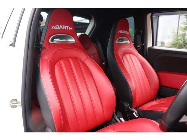 FIAT ABARTH 595 2017 Image 31