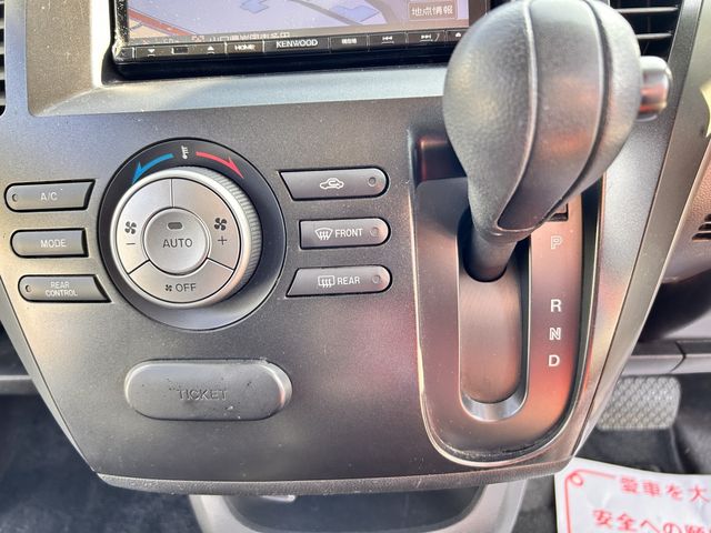 MAZDA BIANTE 2014 Image 31