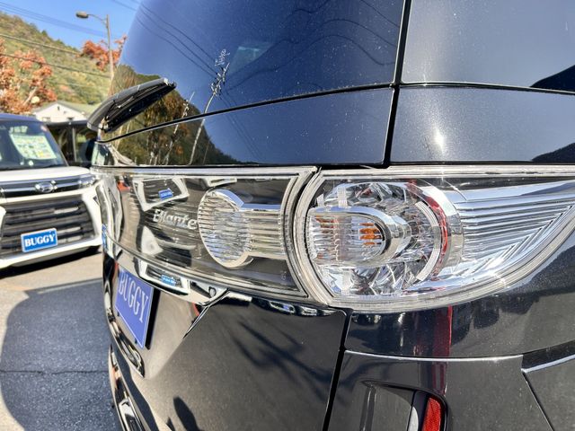 MAZDA BIANTE 2014 Image 31