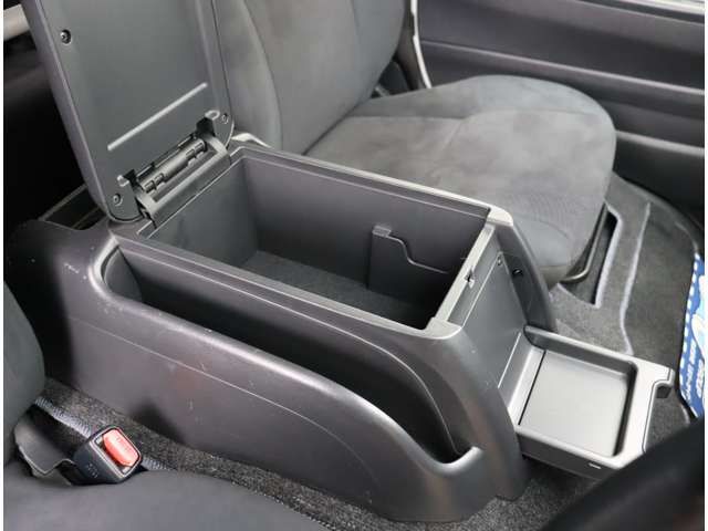 TOYOTA HIACE VAN 2WD 2018 Image 31