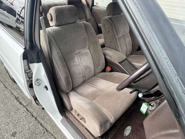 TOYOTA CROWN HARDTOP 1990 Image 31