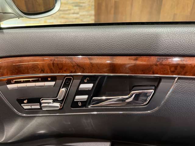 MERCEDES BENZ S CLAS 2009 Image 31