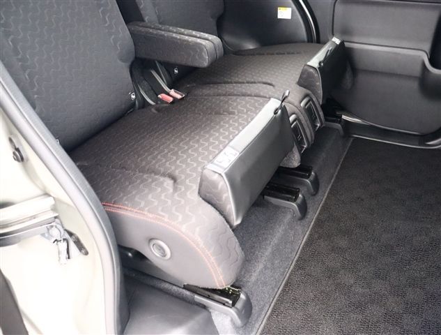 SUZUKI SPACIA 2024 Image 31