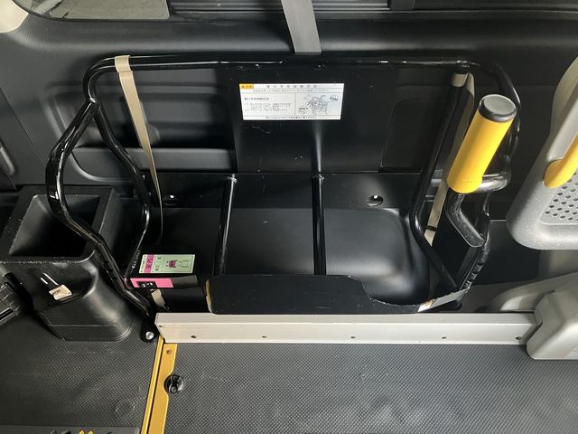 TOYOTA REGIUSACE VAN 4WD 2019 Image 31