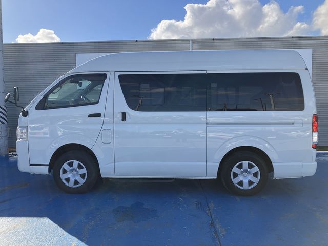 TOYOTA HIACE VAN 4WD 2019 Image 31