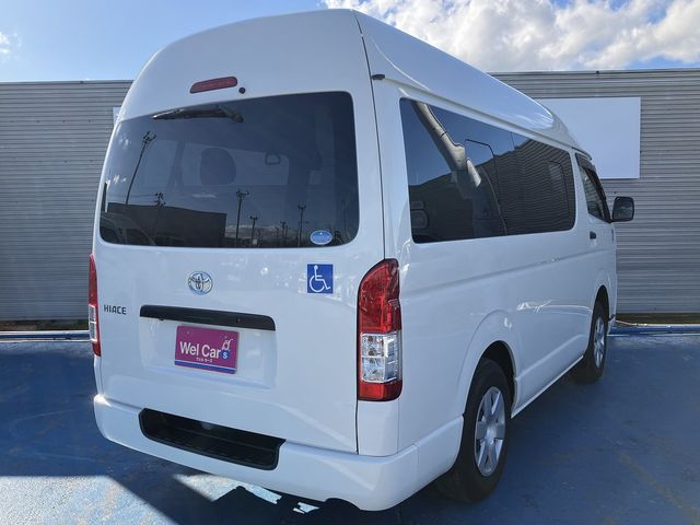 TOYOTA HIACE VAN 4WD 2019 Image 31