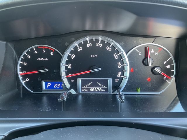 TOYOTA HIACE VAN 4WD 2019 Image 31