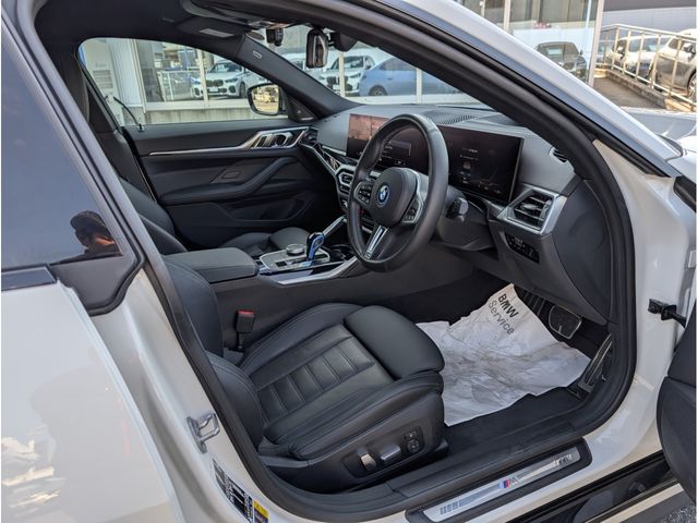 BMW I4 2023 Image 31