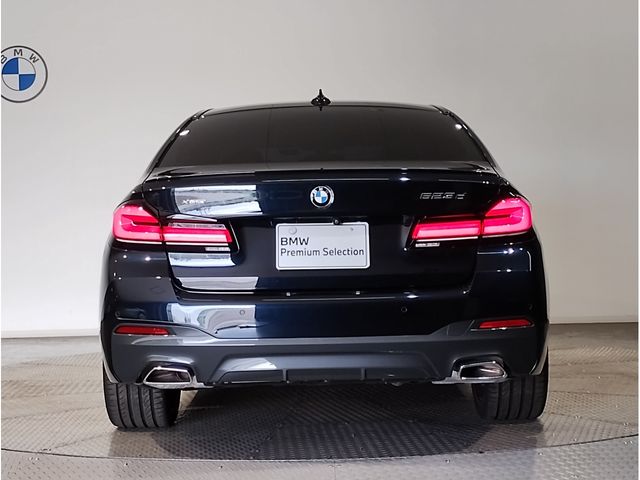 BMW 5SERIES SEDAN 2021 Image 31