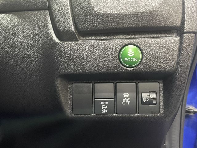 HONDA FIT 2016 Image 31