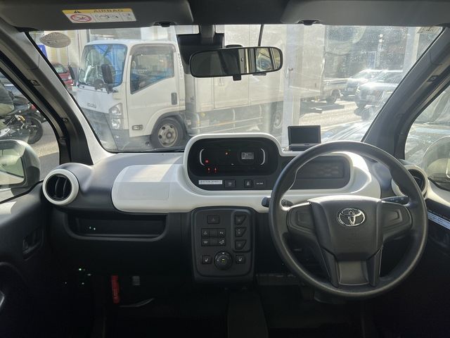 TOYOTA C+POD 2021 Image 31