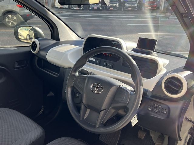 TOYOTA C+POD 2021 Image 31