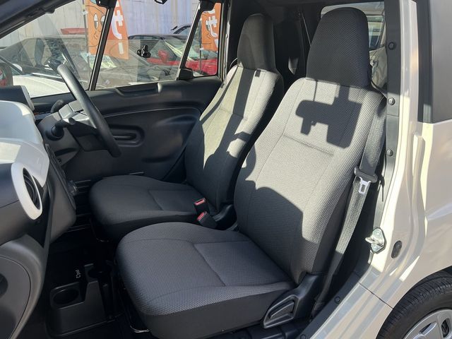 TOYOTA C+POD 2021 Image 31