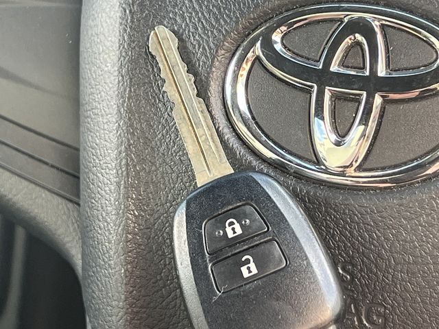 TOYOTA C+POD 2021 Image 31