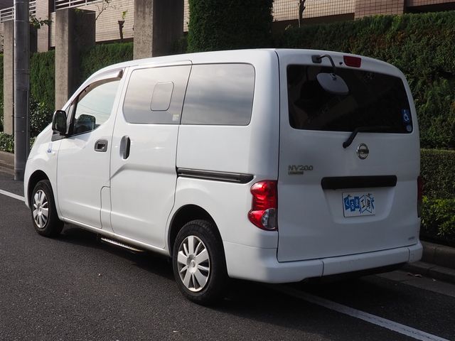 NISSAN NV200 VANETTE VAN 2018 Image 31