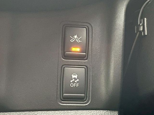 NISSAN SERENA  S-HYBRID 2017 Image 31