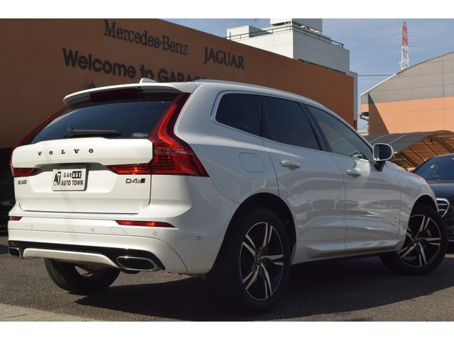 VOLVO XC60 2018 Image 31