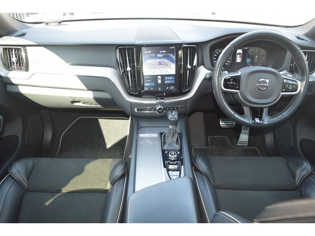 VOLVO XC60 2018 Image 31