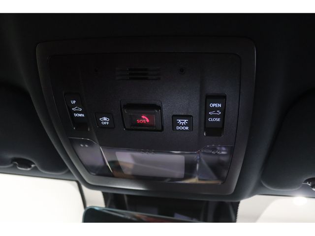 TOYOTA LEXUS RC300H 2022 Image 31