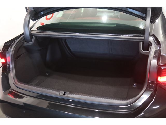 TOYOTA LEXUS RC300H 2022 Image 31