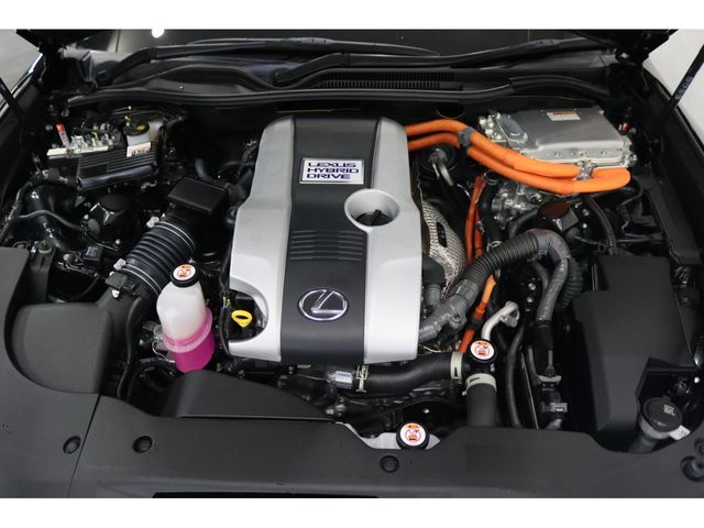 TOYOTA LEXUS RC300H 2022 Image 31