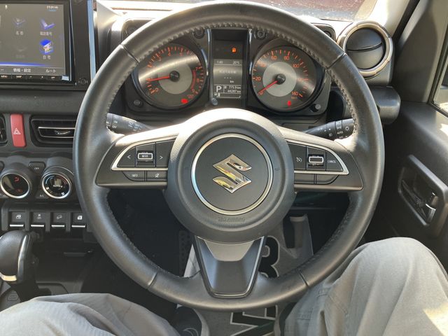 SUZUKI JIMNY 4WD 2018 Image 31