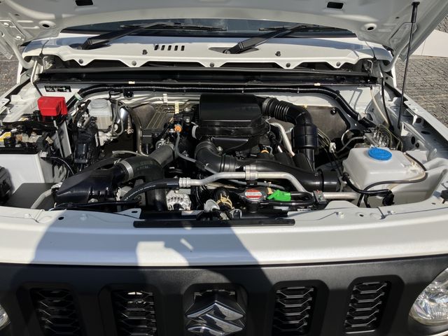 SUZUKI JIMNY 4WD 2018 Image 31