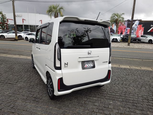 HONDA N BOX CUSTOM 2024 Image 31