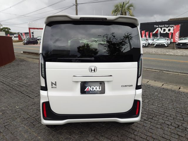 HONDA N BOX CUSTOM 2024 Image 31